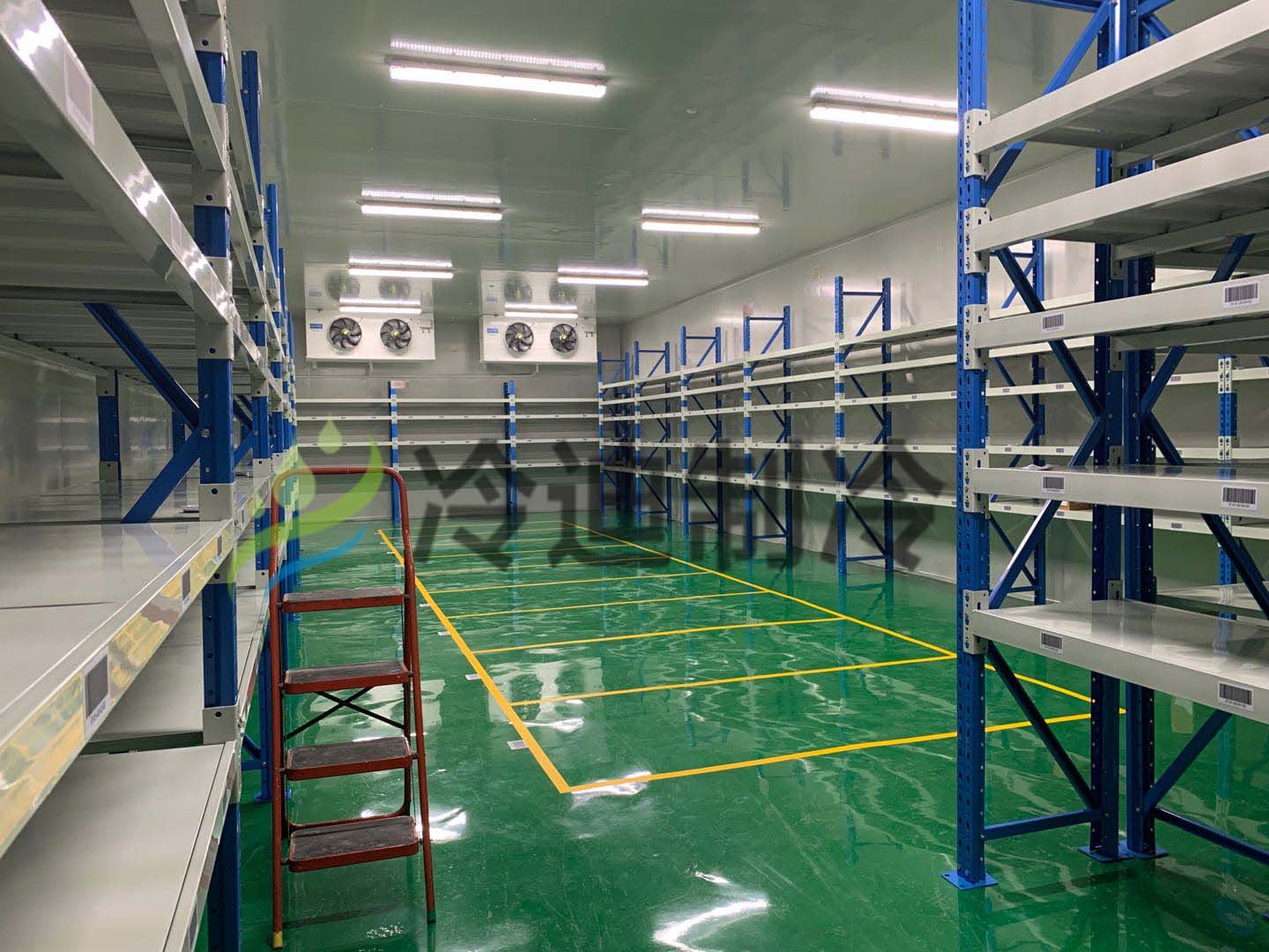 松江2-8℃GSP恒温医药冷库安装设计方案