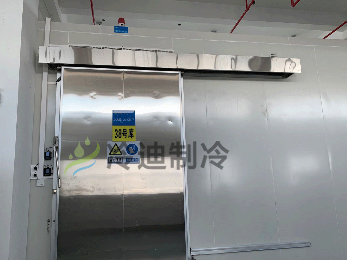 松江2-8℃GSP恒温医药冷库安装设计方案